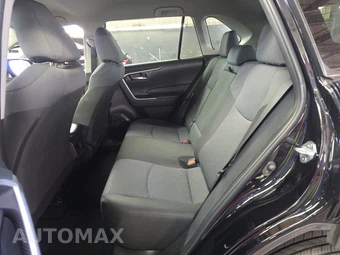2025 Toyota RAV4 XLE - miniatura 13