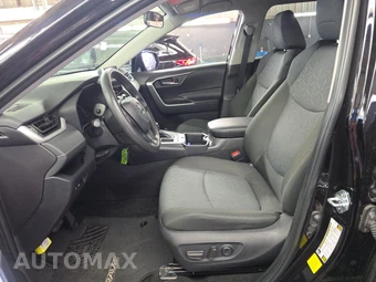 2025 Toyota RAV4 XLE - miniatura 7