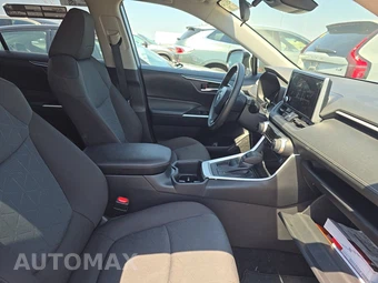 2025 Toyota RAV4 XLE - miniatura 14