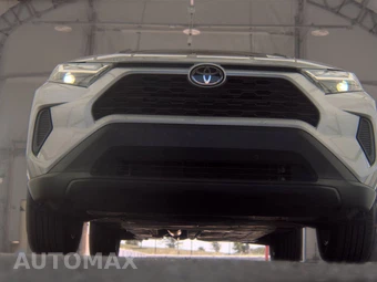 2025 Toyota RAV4 XLE - miniatura 3