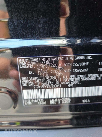 2025 Toyota RAV4 XLE – miniatura 2