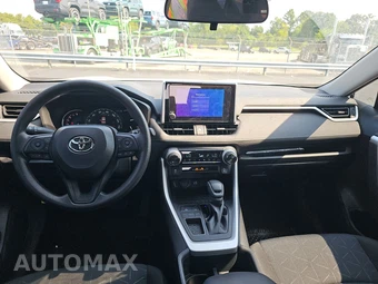 2025 Toyota RAV4 XLE - miniatura 17