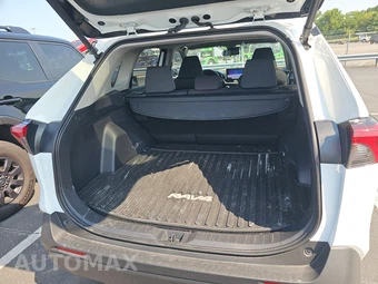2025 Toyota RAV4 XLE - miniatura 23