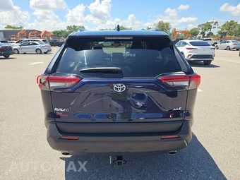 2025 Toyota RAV4 XLE - miniatura 5