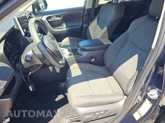 2025 Toyota RAV4 XLE - miniatura 7