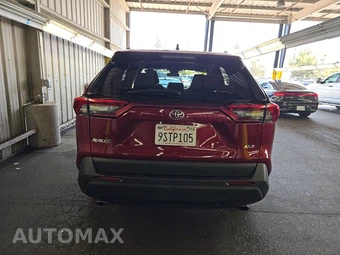 2025 Toyota RAV4 XLE - miniatura 5