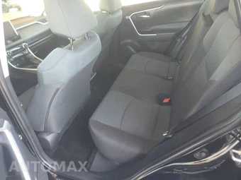 2025 Toyota RAV4 XLE - miniatura 13
