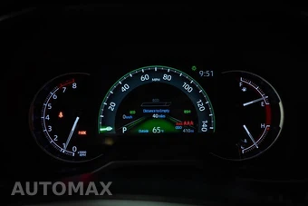 2025 Toyota RAV4 XLE - miniatura 18