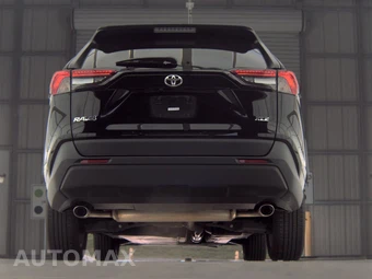 2025 Toyota RAV4 XLE - miniatura 7