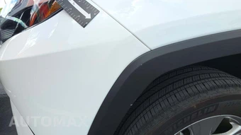 2025 Toyota RAV4 XLE – miniatura 26