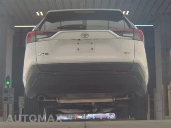 2025 Toyota RAV4 XLE – miniatura 7