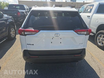 2025 Toyota RAV4 XLE - miniatura 5