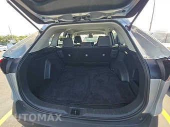 2025 Toyota RAV4 XLE - miniatura 23
