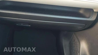 2025 Toyota RAV4 XLE - miniatura 24