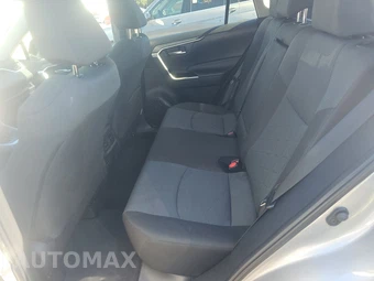 2025 Toyota RAV4 XLE – miniatura 19