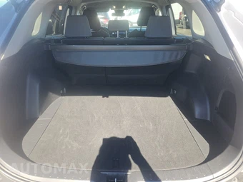 2025 Toyota RAV4 XLE – miniatura 23