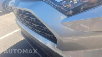 2025 Toyota RAV4 XLE – miniatura 25