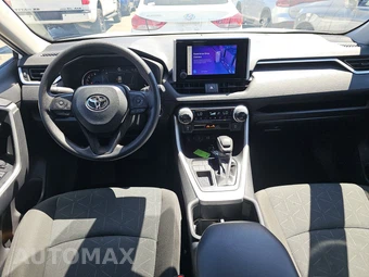 2025 Toyota RAV4 XLE - miniatura 17
