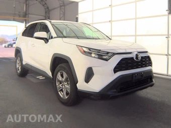 2025 Toyota RAV4 XLE - miniatura 4