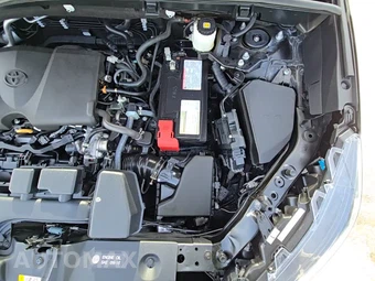 2025 Toyota RAV4 XLE - miniatura 22