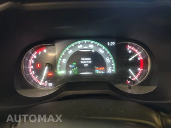 2025 Toyota RAV4 XLE - miniatura 12