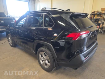 2025 Toyota RAV4 XLE - miniatura 6