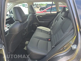 2025 Toyota RAV4 XLE Premium - miniatura 13