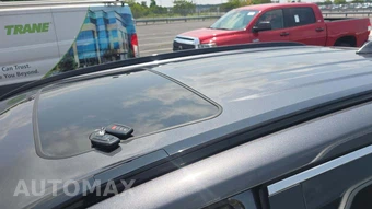 2025 Toyota RAV4 XLE Premium - miniatura 22