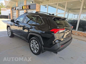 2025 Toyota RAV4 XLE Premium - miniatura 2