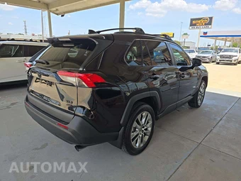2025 Toyota RAV4 XLE Premium - miniatura 3