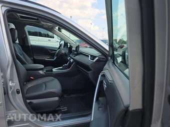 2025 Toyota RAV4 XLE Premium - miniatura 15