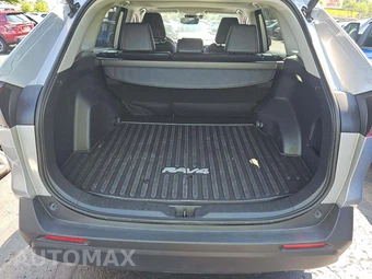 2025 Toyota RAV4 XLE Premium - miniatura 14