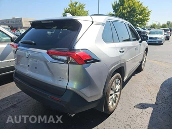 2025 Toyota RAV4 XLE Premium - miniatura 3