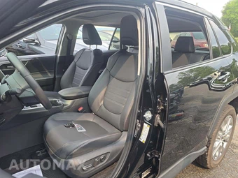 2025 Toyota RAV4 XLE Premium - miniatura 6