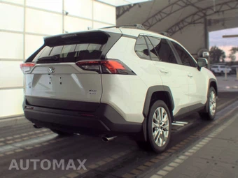 2025 Toyota RAV4 XLE Premium – miniatura 4