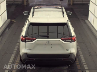 2025 Toyota RAV4 XLE Premium – miniatura 5
