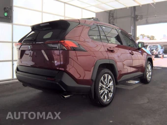 2025 Toyota RAV4 XLE Premium - miniatura 4