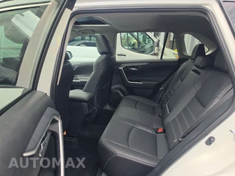 2025 Toyota RAV4 XLE Premium - miniatura 13