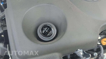 2025 Toyota RAV4 XLE Premium - miniatura 20