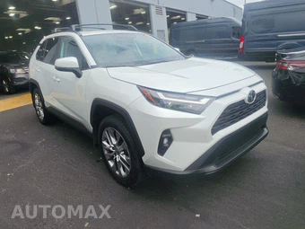 2025 Toyota RAV4 XLE Premium - miniatura 3