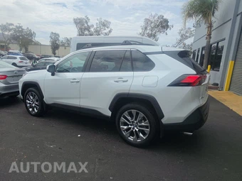 2025 Toyota RAV4 XLE Premium - miniatura 6