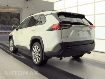 2025 Toyota RAV4 XLE Premium - miniatura 6