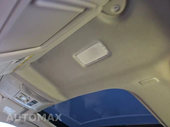 2025 Toyota RAV4 XLE Premium - miniatura 20