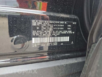 2025 Toyota RAV4 XLE Premium - miniatura 2
