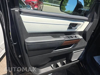 2025 Toyota Sequoia Capstone - miniatura 9
