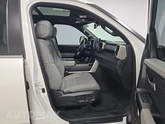 2025 Toyota Sequoia Limited - miniatura 8