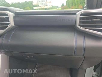 2025 Toyota Sequoia Platinum - miniatura 17