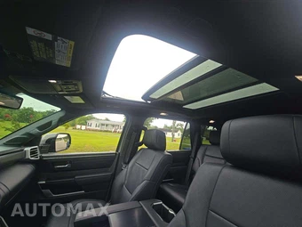 2025 Toyota Sequoia Platinum - miniatura 8
