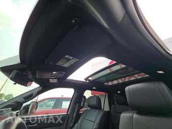 2025 Toyota Sequoia Platinum - miniatura 11