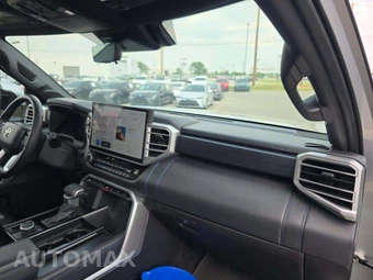 2025 Toyota Sequoia Platinum - miniatura 20